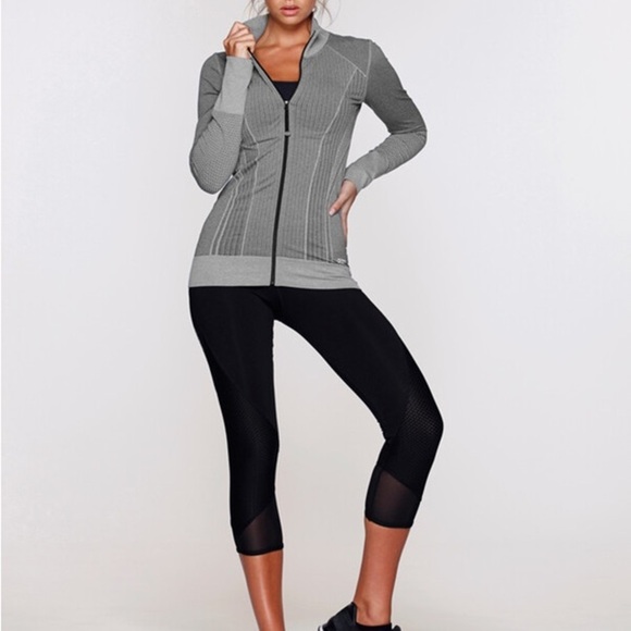Lorna Jane Active Living Izzy Seamless Zip Through Gray Fitted Jacket Size S - Picture 2 of 8